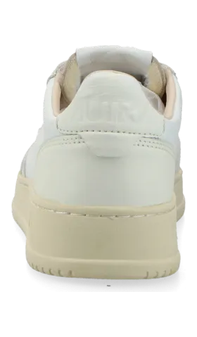 Autry Medalist Low W (goat / wash / white / white) – AULWGH01 (4)