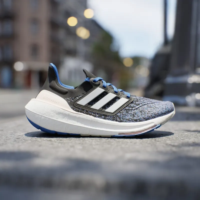 Adidas ULTRABOOST LIGHT “Black” (HP9477)