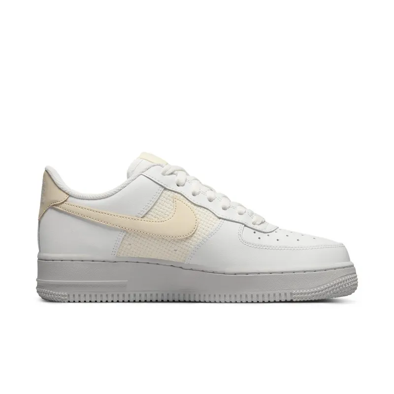 Nike Air Force 1 ’07 ESS White (DJ9945-100)