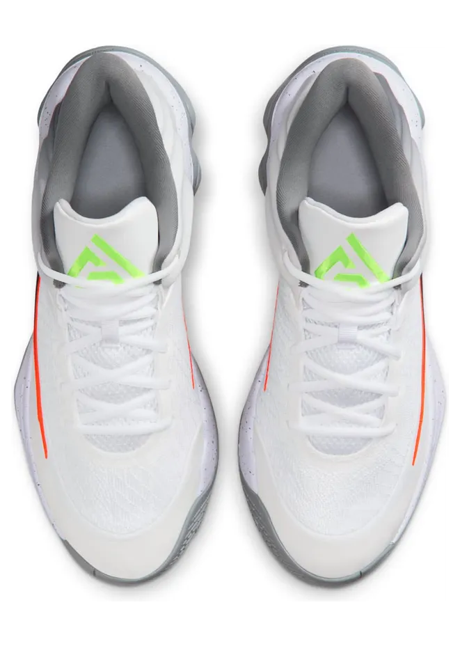 nike-giannis-immortality FQ3680-102