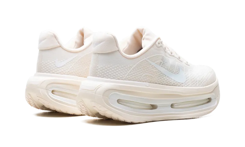 Nike Vomero Premium “Chalk” (IQ8102-100)