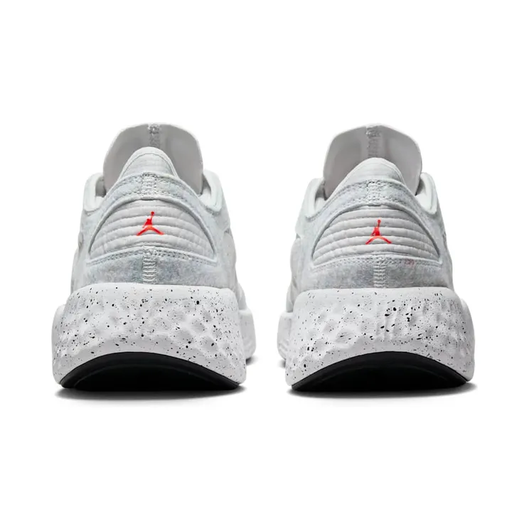 air-jordan-delta DN2647-002