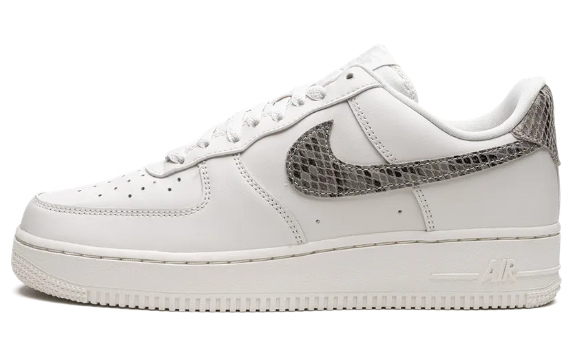 Nike Air Force 1 ’07 Grijs (DD8959-002)