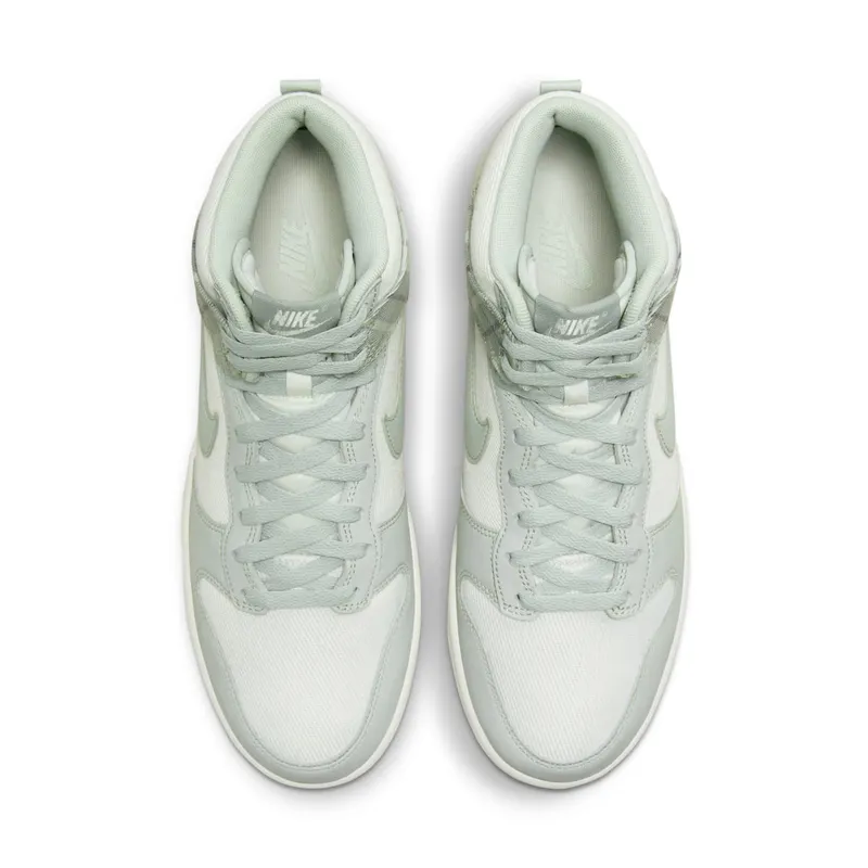 Nike Dunk High “Plaid – Summit White” (DV0826-100)