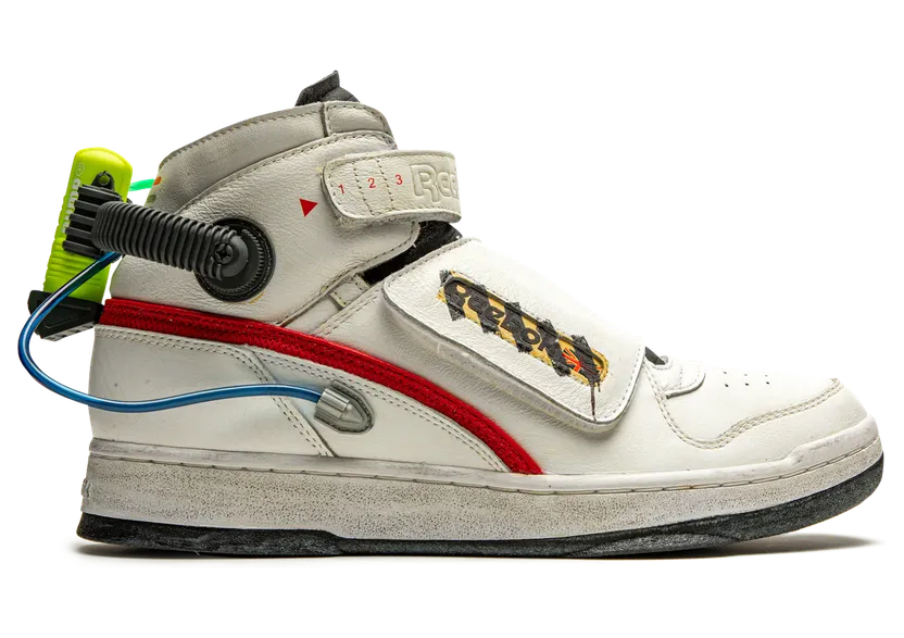 reebok-sneaker FY2106