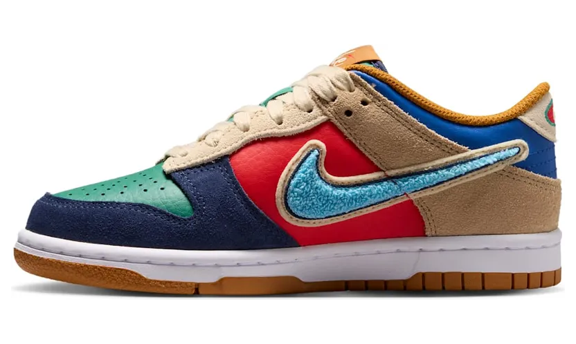 Nike Dunk Low GS “Midnight Navy / Speed Red / Green Noise” (IV6203-410)