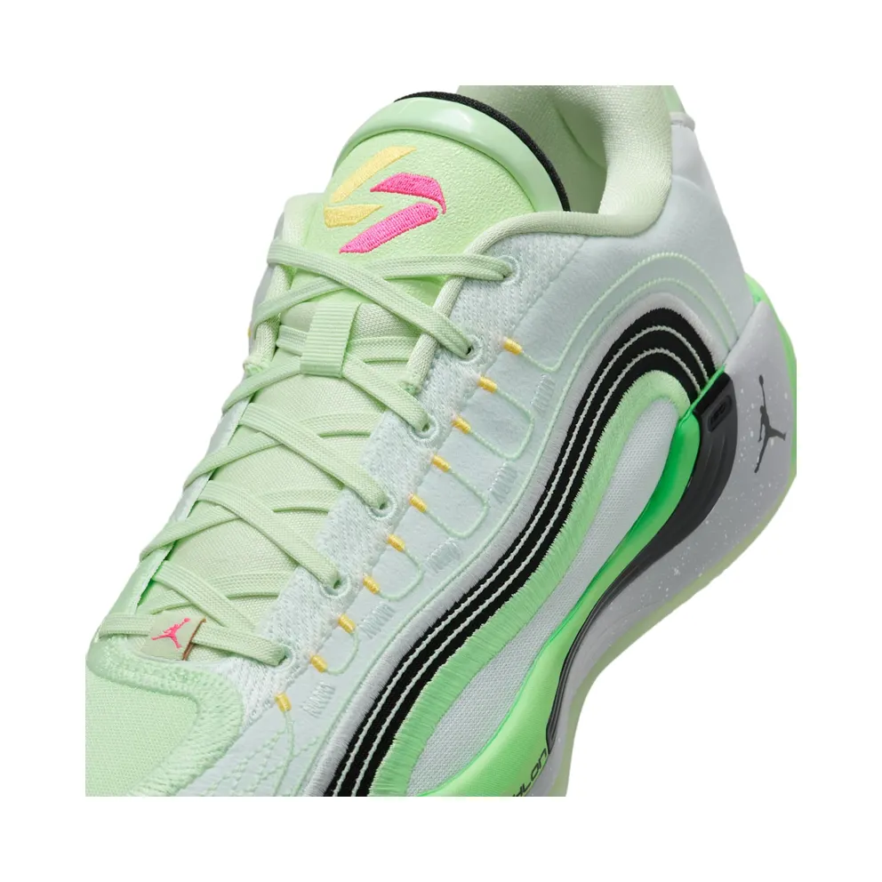 Jordan Luka 4 “Space Navigator” (HF0823-300)