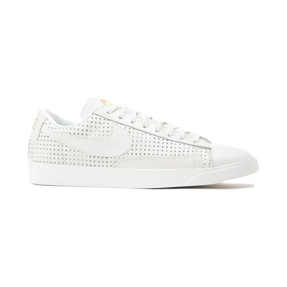 Nike Blazer Low Beautiful X Powerful “Summit White / Metallic Gold” (AA1557-100)