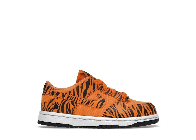 Nike Dunk Low Next Nature Tiger Stripes (DZ5634-800)