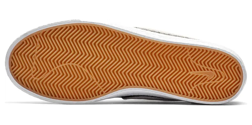 nike-zoom AT9765-002