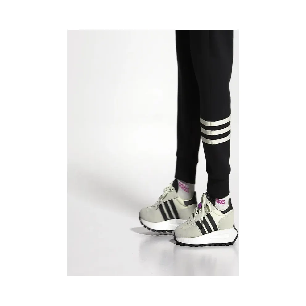 Adidas Retropy E5 Off White / Core Black / Shock Purple (HQ6886)