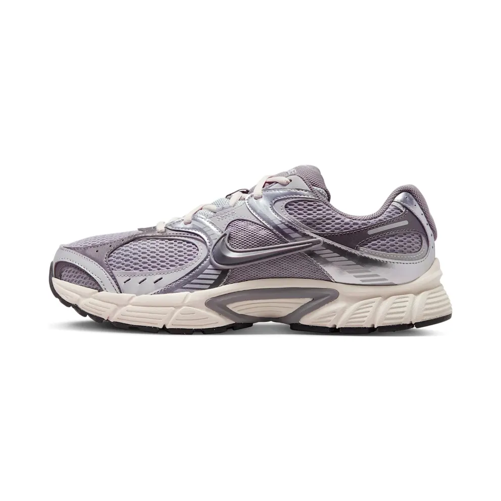 Nike V5 RNR “Cement Grey Grey Fog Light Orewood Brown” (HJ5228-003)
