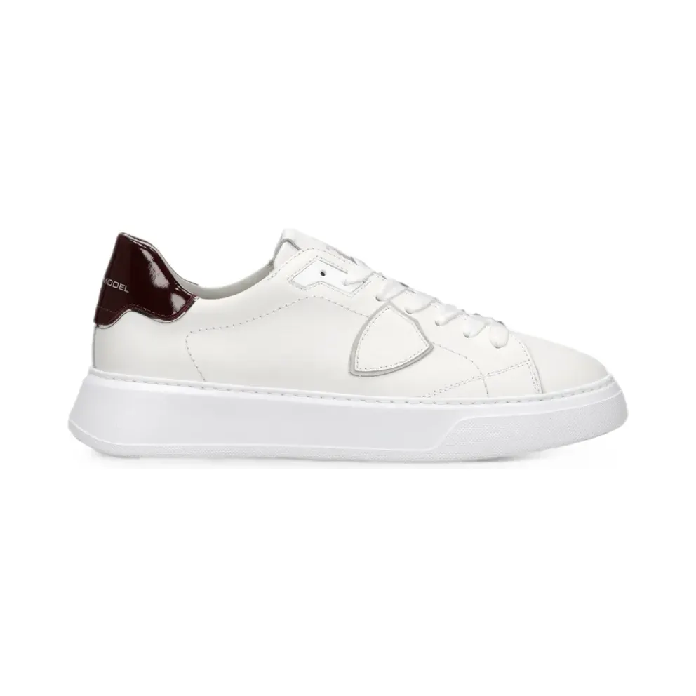 Philippe Model Paris Temple low-top “White” (BTLUV020)
