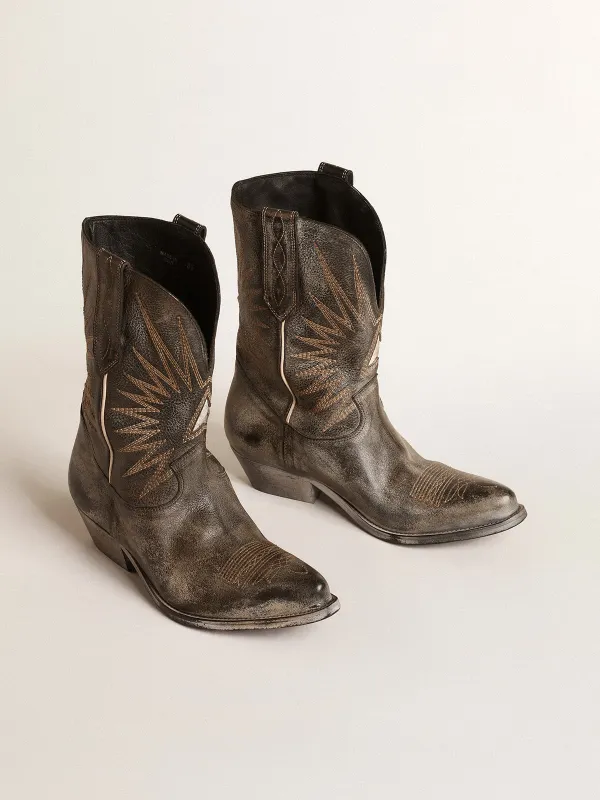 Golden Goose Women’S Low Wish Star Boots In Black Leather With Silver Star (GWF00136.F004885.90402) (2)