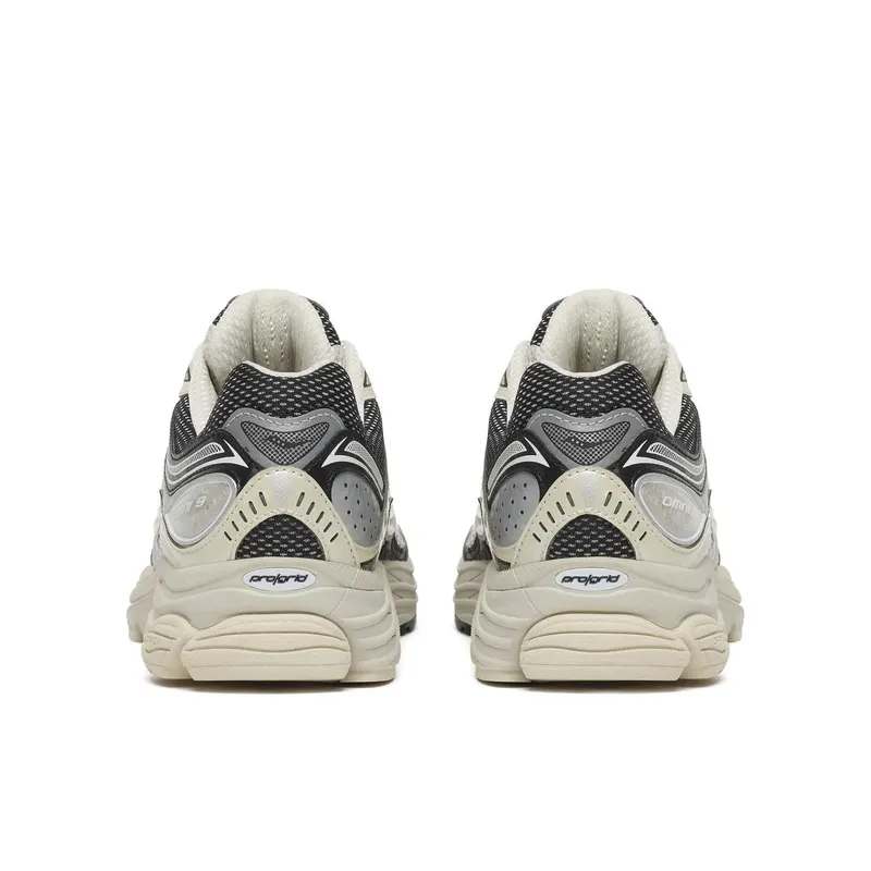 Saucony ProGrid Omni 9 White (S101245-1018)