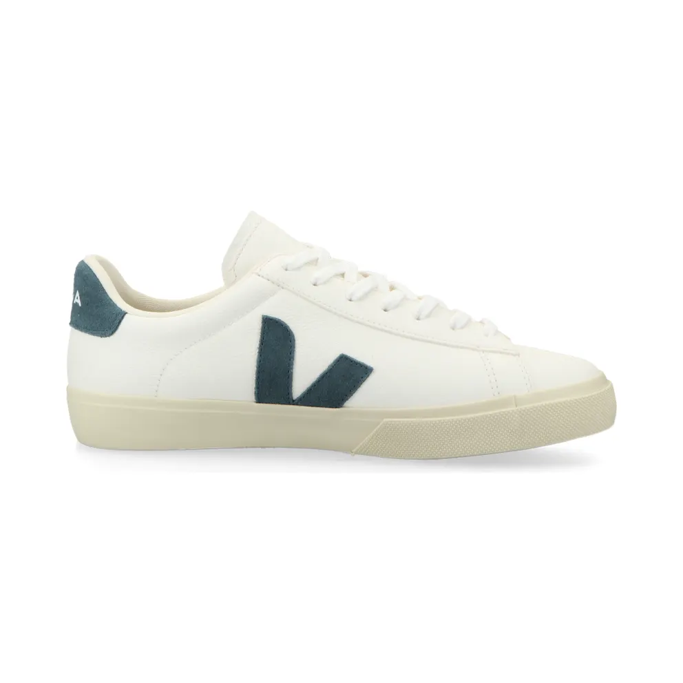 Veja Campo Extra White / California – “White” (CP0503121B)