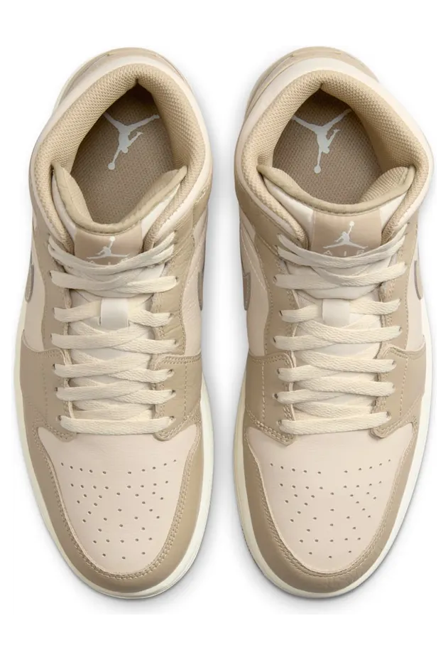 air-jordan-1 HF4830-203