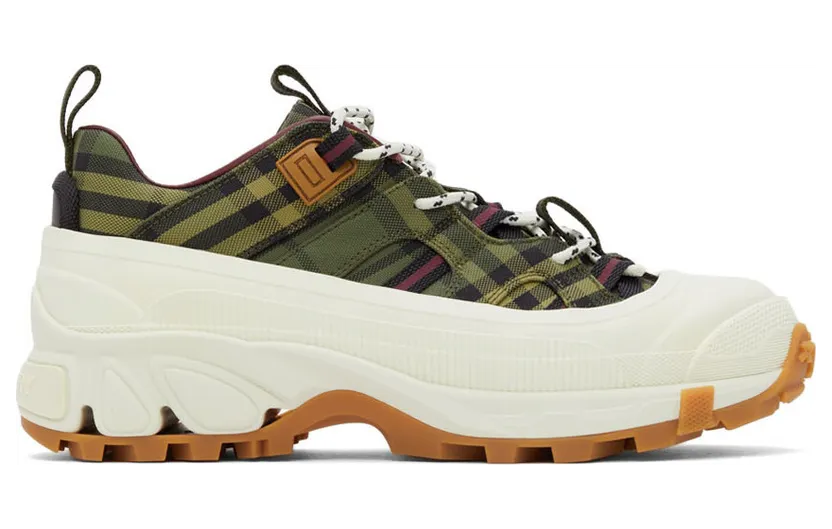 Burberry Green & Burgundy Check Arthur (8043099)