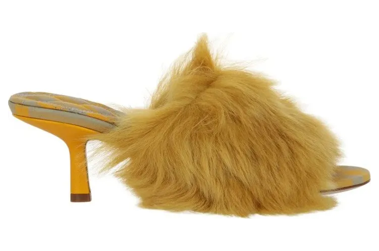 Burberry Jackie Shearling Mules Yellow (8077374)