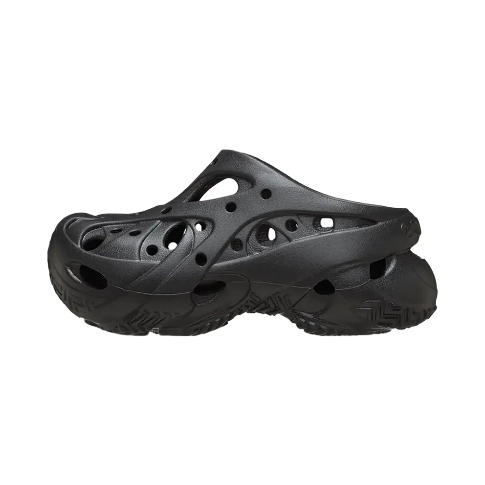 Crocs Caged Clog “Black” (211141-001)