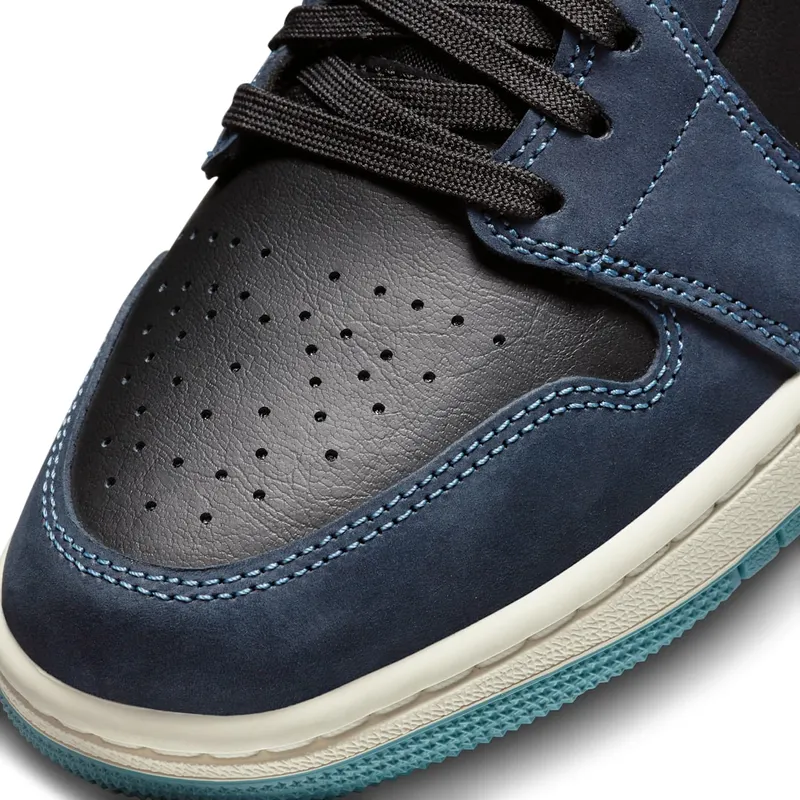 Jordan 1 Low SE Black Dark Obsidian Snakeskin (FJ5478-010)