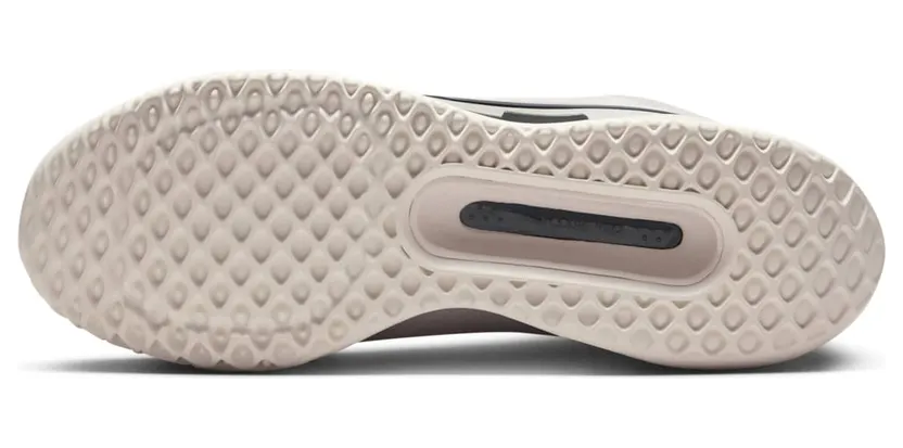nikecourt DV3285-002
