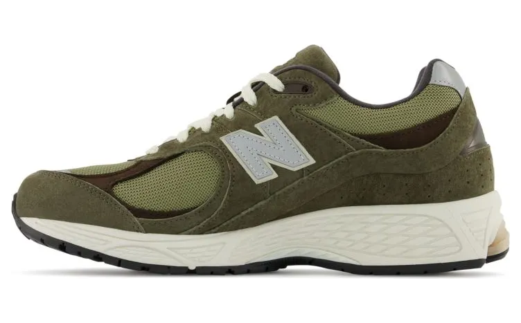 new-balance-2002r M2002RHN