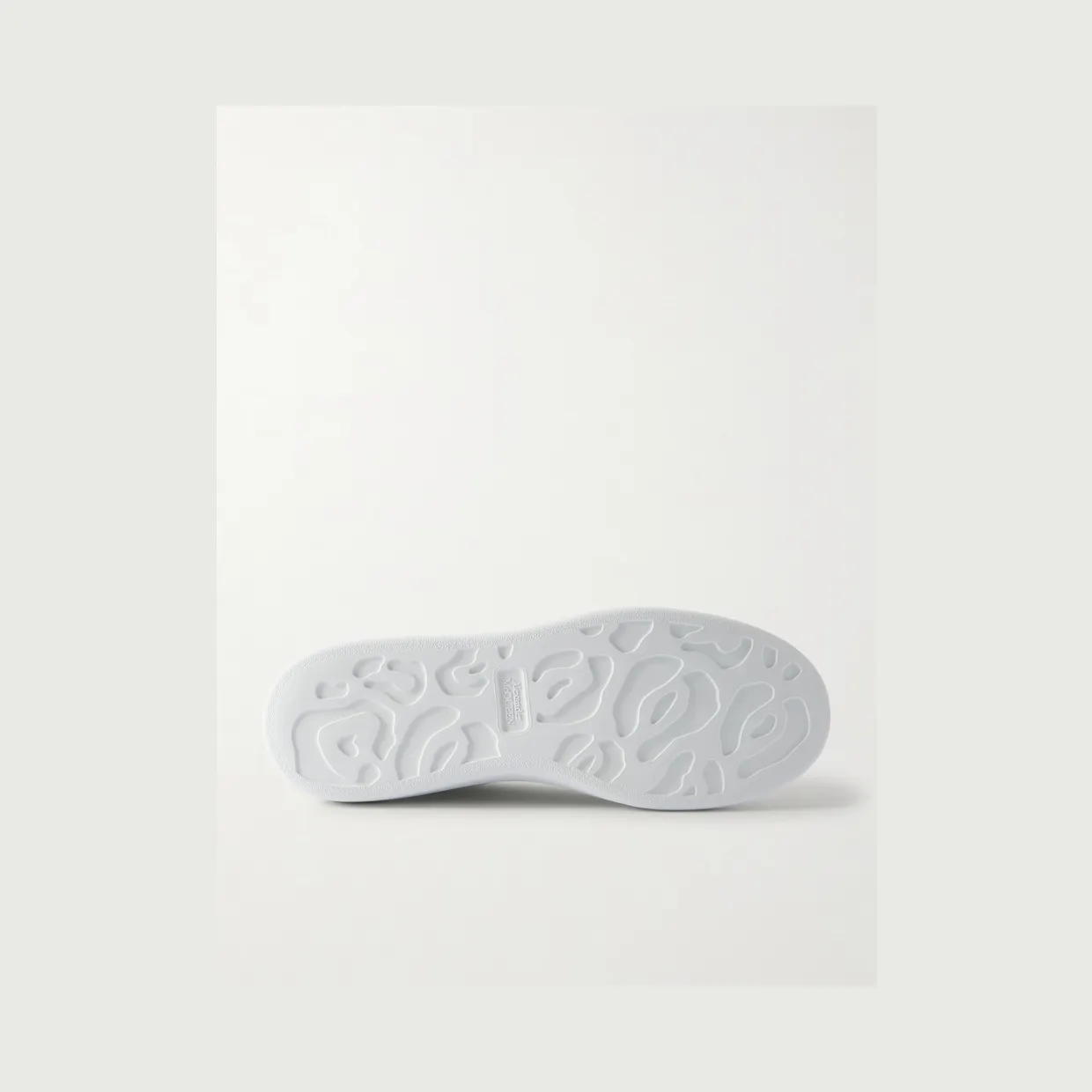 Mcqueen Exaggerated-Sole Leather Sneakers White (553680WIAIG) (3)