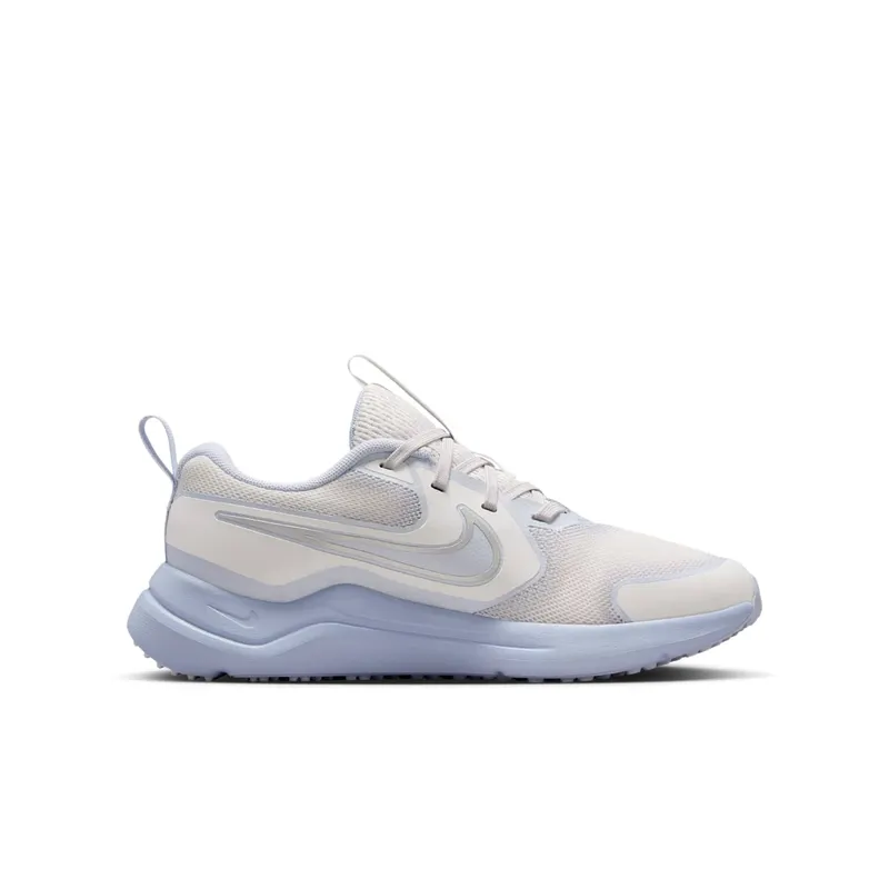 Nike Cosmic Runner White (HM4402-010)