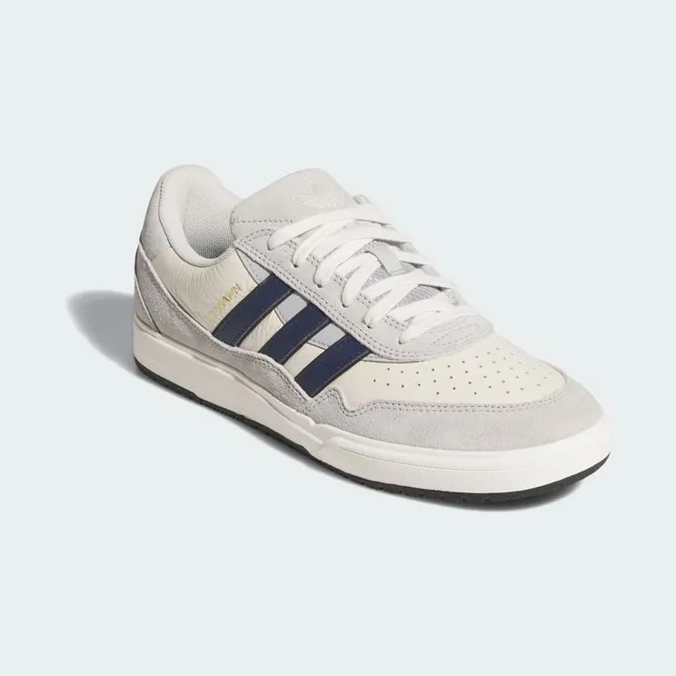 adidas-tyshawn JI3939
