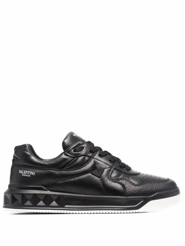 Valentino (YS0E71NWN)