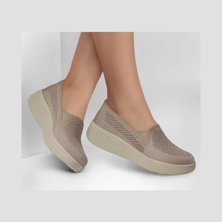 skechers-relaxed-fit 159089_TPE