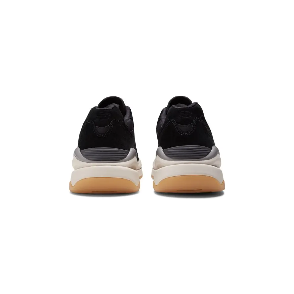 New Balance 57/40 Black / Sea Salt / Moonbeam (M5740GXB)