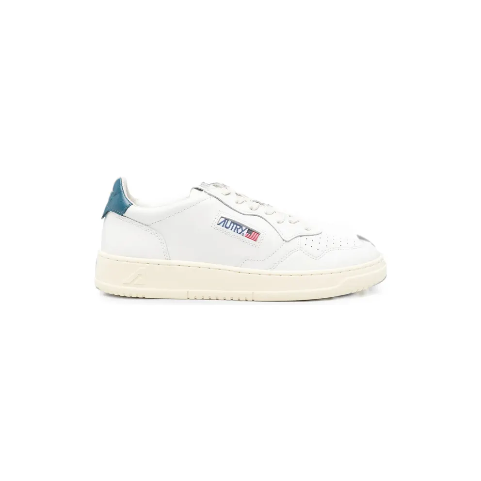 Autry Medalist Leather “White” (AULM LL29)