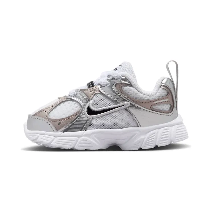 Nike V5 Rnr “White / Vast Grey / College Grey / Black” (IR2949-100)