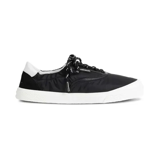 Moncler Leisure nylon “Black” (4M00320M9244)