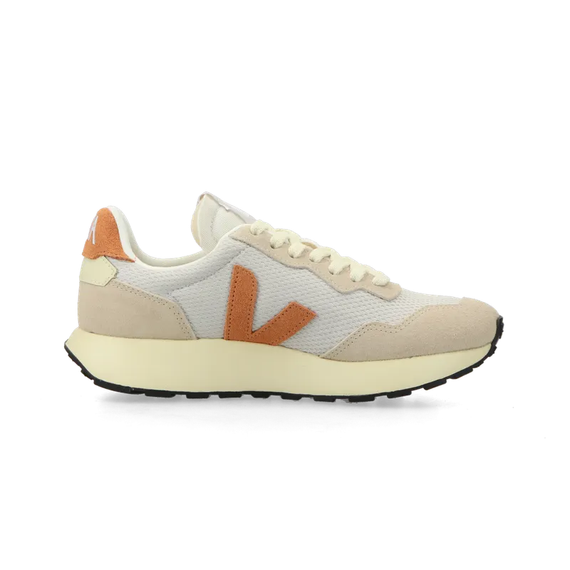 VEJA Paulistana Alveomesh (natural umber) – PS1820474