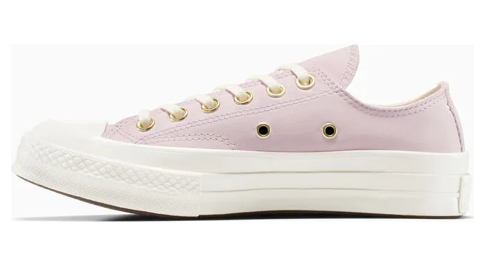 converse-chuck-taylor-all-star A15447C