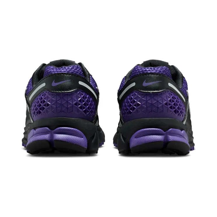 nike-vomero FJ2028-004