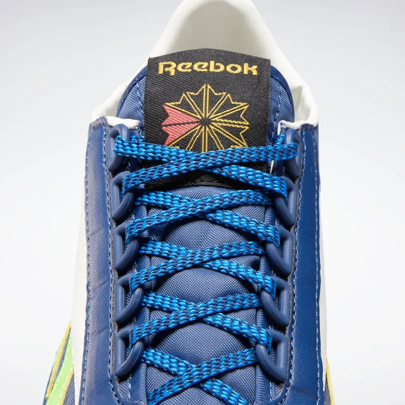 reebok-aztec Q47271