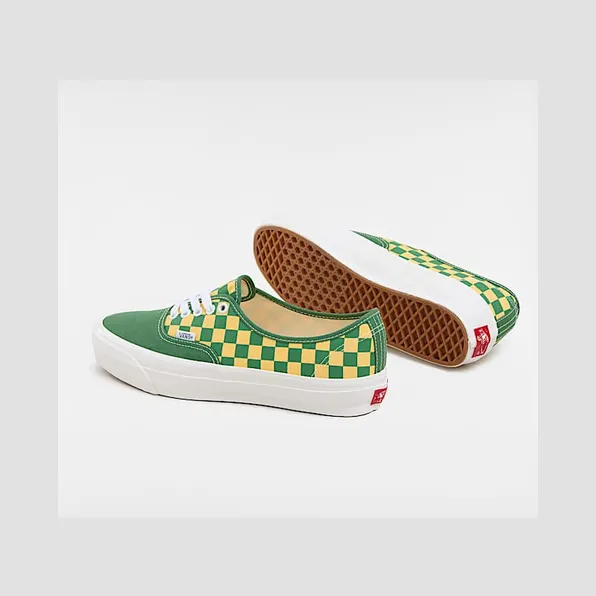 vans-checkerboard VN000EBNBR1