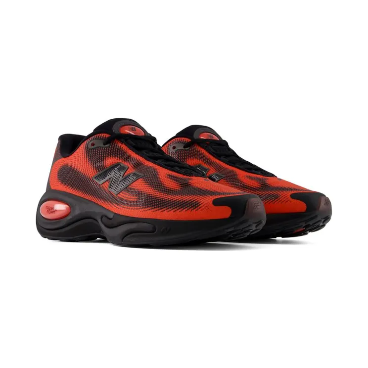 new-balance-sneaker MACR11FV