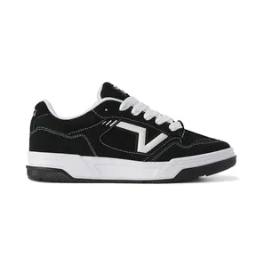 Vans Upland Black True White (VN000E7UBPB)