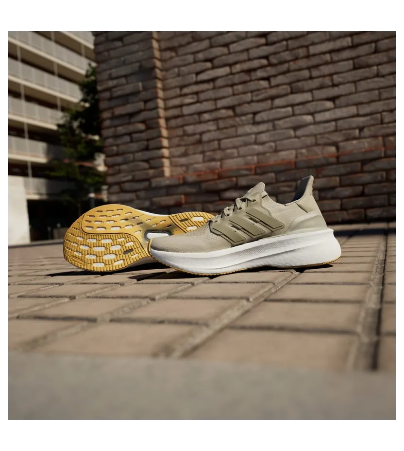 adidas-ultraboost ID8851