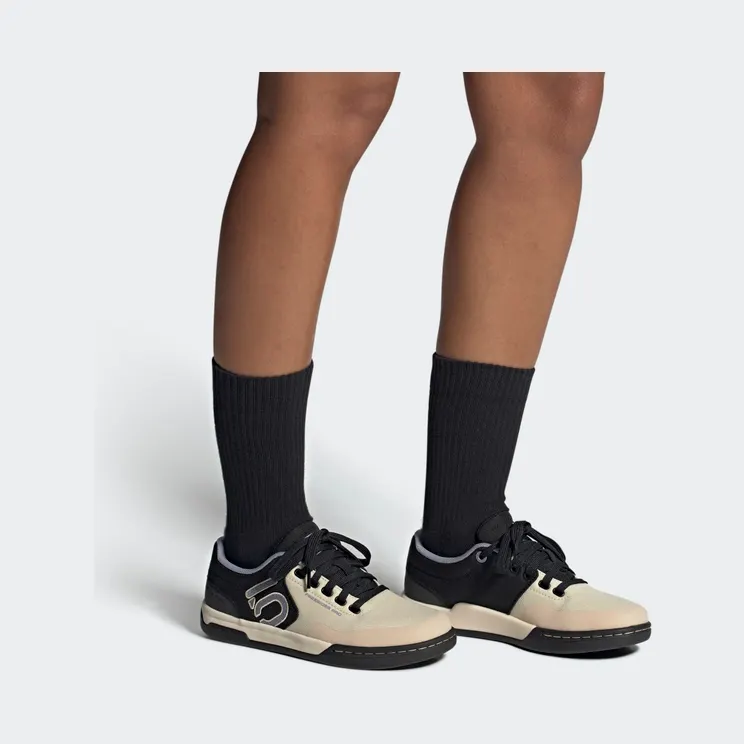 adidas-five-ten HQ2123