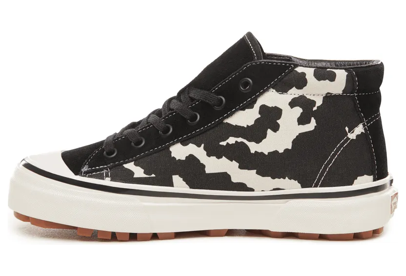 vans-style VN0A3ZCIUR9
