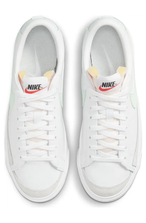 nike-blazer DC4769-111