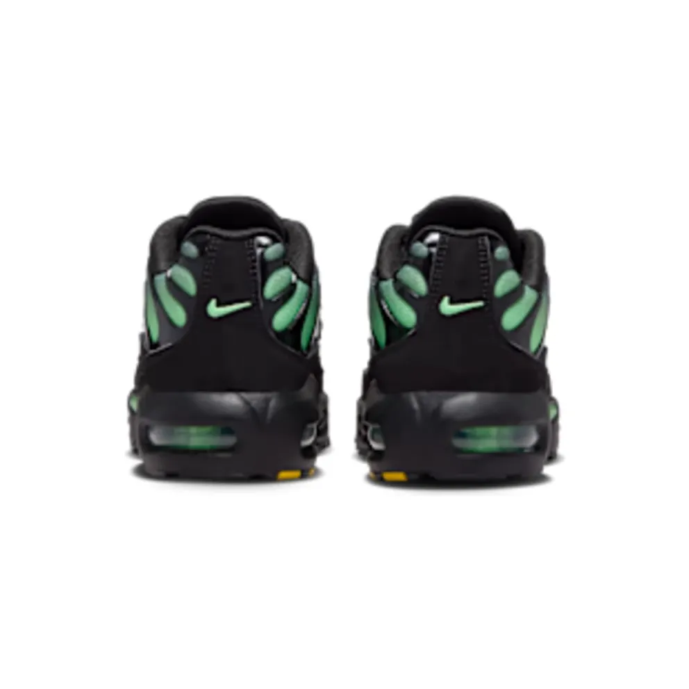 Nike Air Max Plus Premium “Black / Illusion Green” (FZ0023-053)