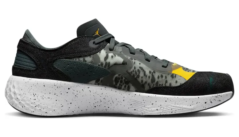 air-jordan-delta DN2647-007
