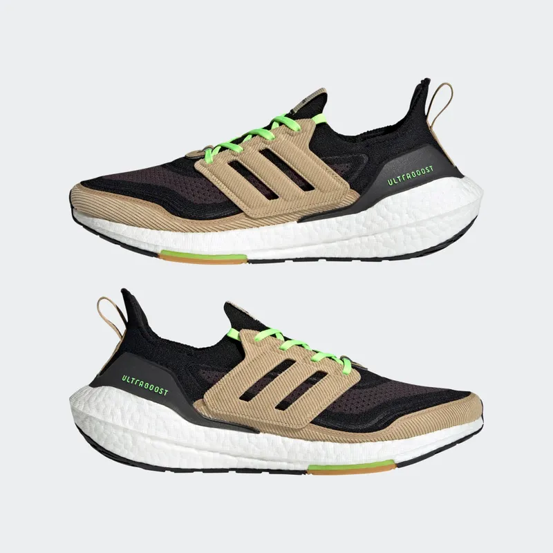 adidas Ultraboost 21 Core Black / Beige Tone / Signal Green (GX5254)